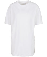 Women's oversized boyfriend tee